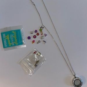 Origami Owl necklace